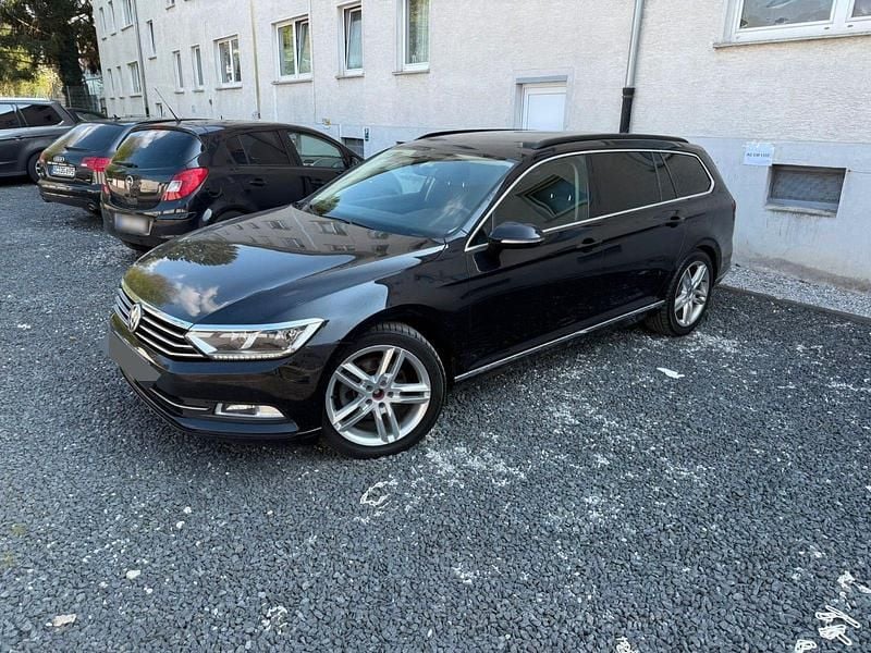 Gebraucht VW Passat 190 PS (139 kW) 2019 Schwarz Kombi
