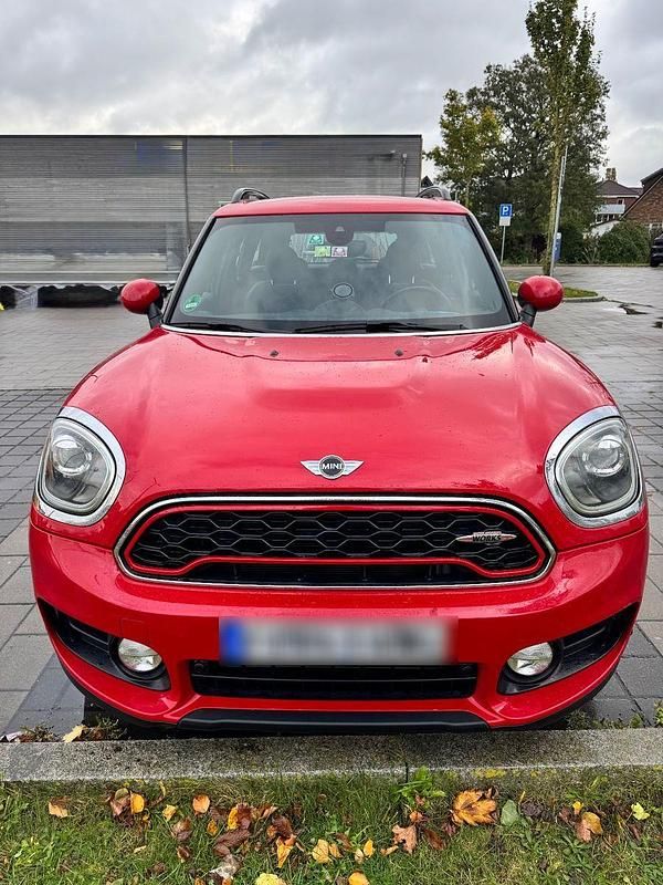 Rot Gebraucht 2017 Mini ONE Kleinwagen | 14.250 € (Fairer Preis) - Bild 1/4
