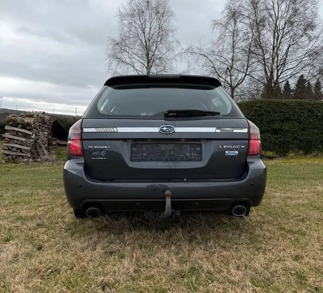 Second-hand Subaru Legacy 150 CP (110 kW) 2008 Gri Break