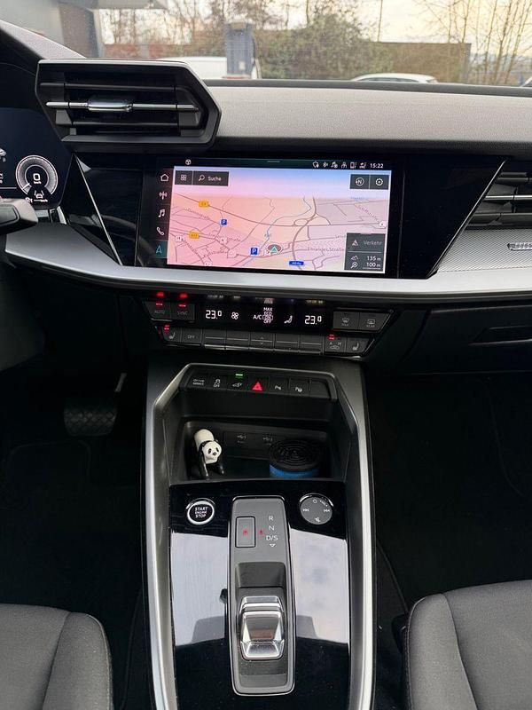 Gebraucht Audi A3 Ambiente 204 PS (150 kW) 2021 Schwarz Limousine