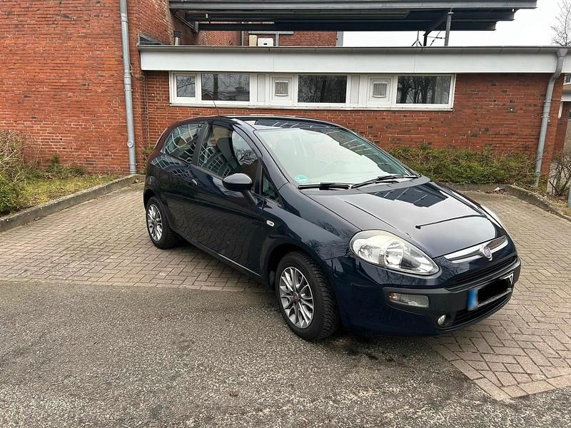 Gebraucht Fiat Punto 69 PS (50 kW) 2011 Blau Kleinwagen