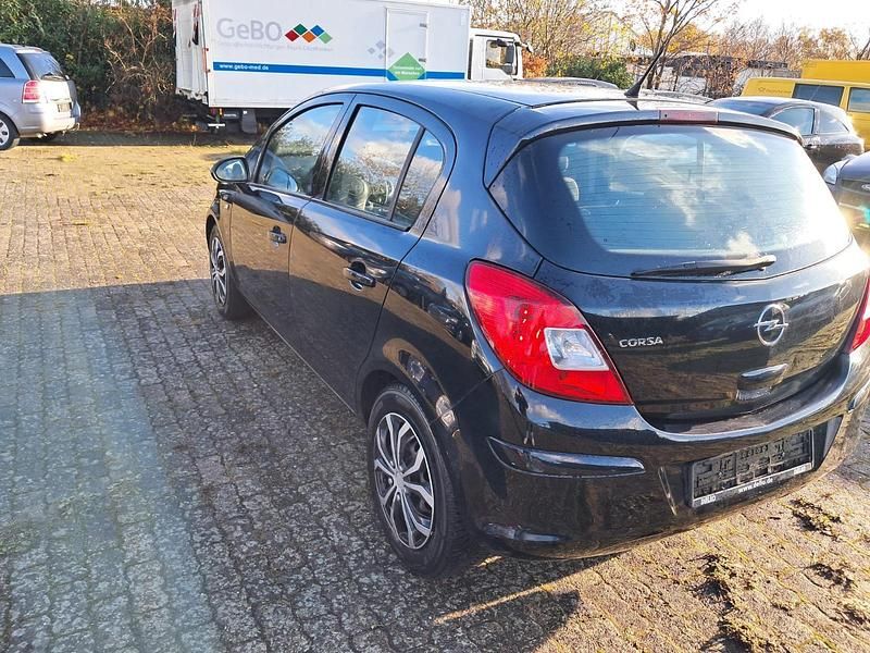 Gebraucht Opel Corsa 80 PS (58 kW) 2009 Schwarz Kleinwagen