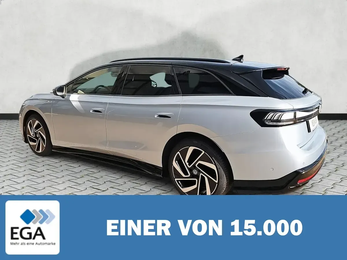Neu VW ID.7 Pro 210 kW (286 PS) 2026 Silber metallic Kombi