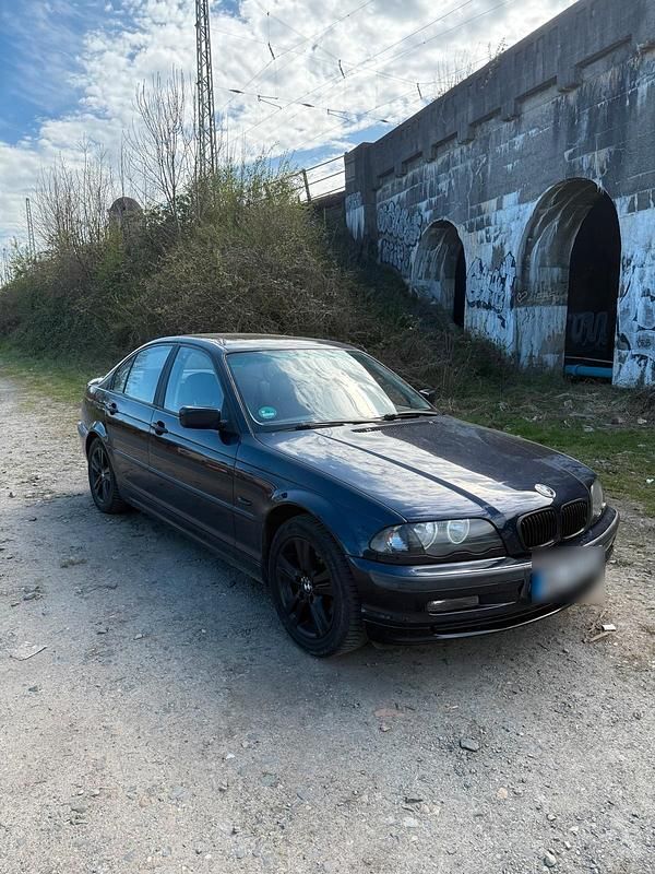 Gebraucht BMW 320 150 PS (110 kW) 1999 Blau Limousine