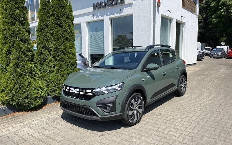 Neu Dacia Sandero Expression 122 PS (89 kW) 2025 Grün Kleinwagen