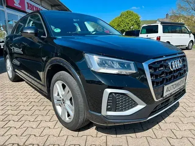 Usata Audi Q2 Advanced 150 CV (110 kW) 2020 Nero SUV