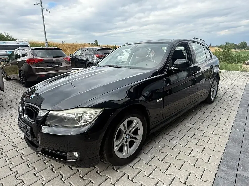 Gebraucht BMW 318 Comfort Edition 143 PS (105 kW) 2008 Saphirschwarz Limousine