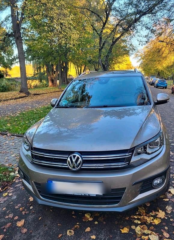 Gold Gebraucht 2014 VW Tiguan Sport SUV | 13.800 € - Bild 1/4