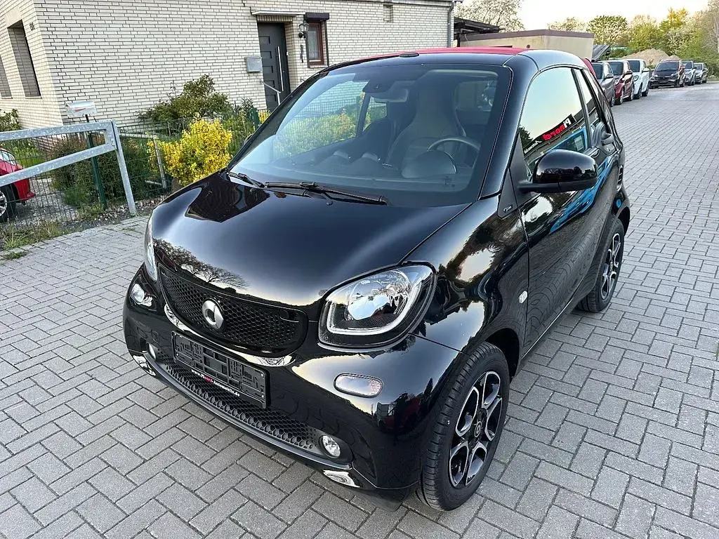 Gebraucht Smart ForTwo Cabrio Prime 90 PS (66 kW) 2019 Schwarz Cabrio