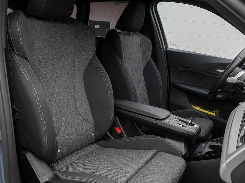 Gebraucht BMW iX1 Sport Line 150 kW (204 PS) 2024 Cape york gruen SUV