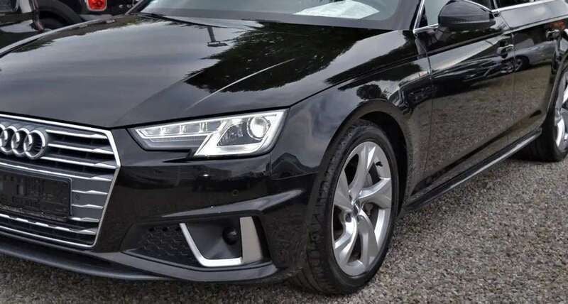 Brillantschwarz Gebraucht 2019 Audi A4 S-line plus Kombi | 27.950 € (Superpreis) - Bild 1/4