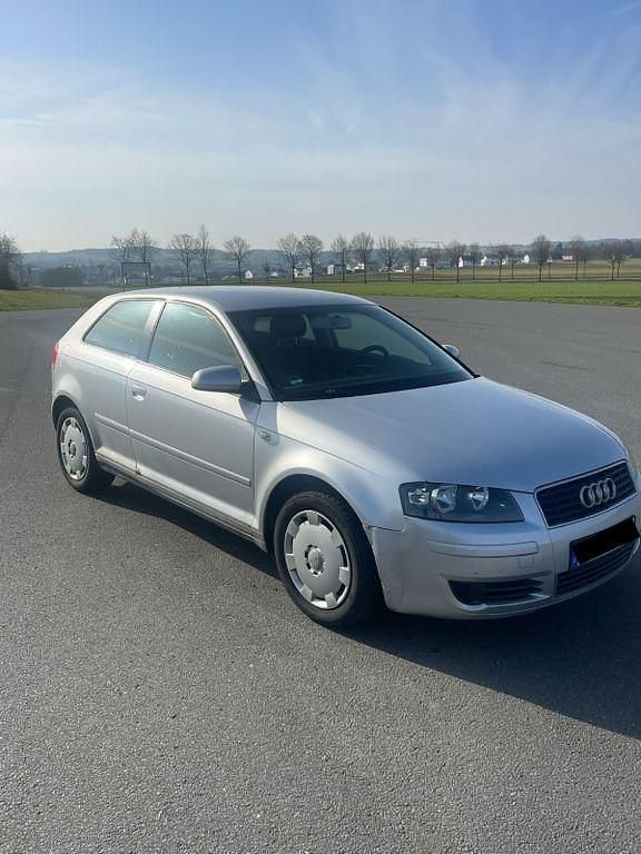 Gebraucht Audi A3 Ambiente 102 PS (75 kW) 2003 Grau Kleinwagen