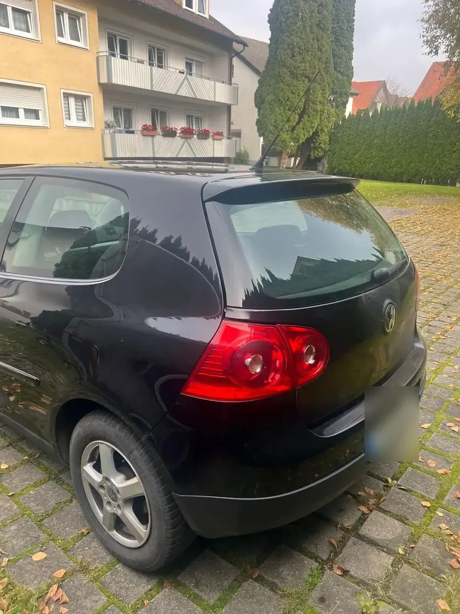 Używany VW Golf 75 KM (55 kW) 2006 Czarny Coupe
