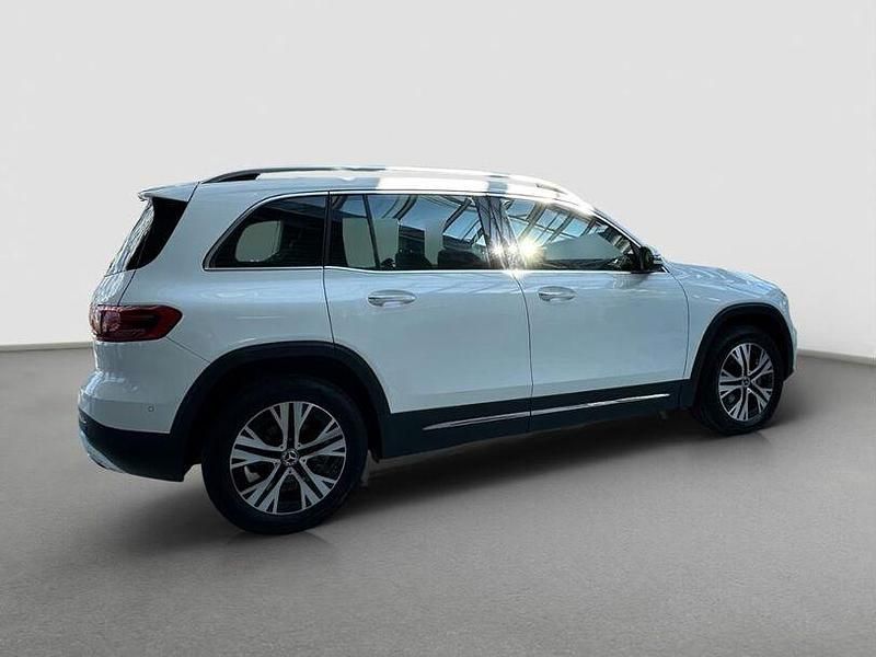 Gebraucht Mercedes GLB200 150 PS (110 kW) 2025 Weiß SUV