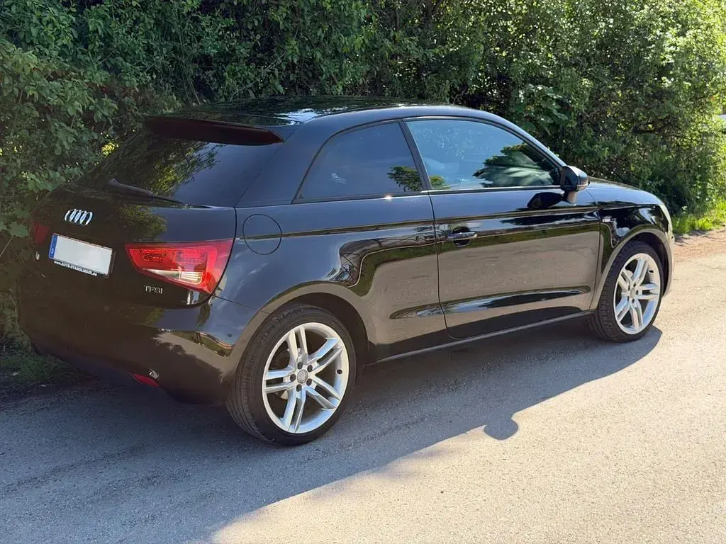 Gebraucht Audi A1 S-Line 86 PS (63 kW) 2012 Schwarz Kleinwagen