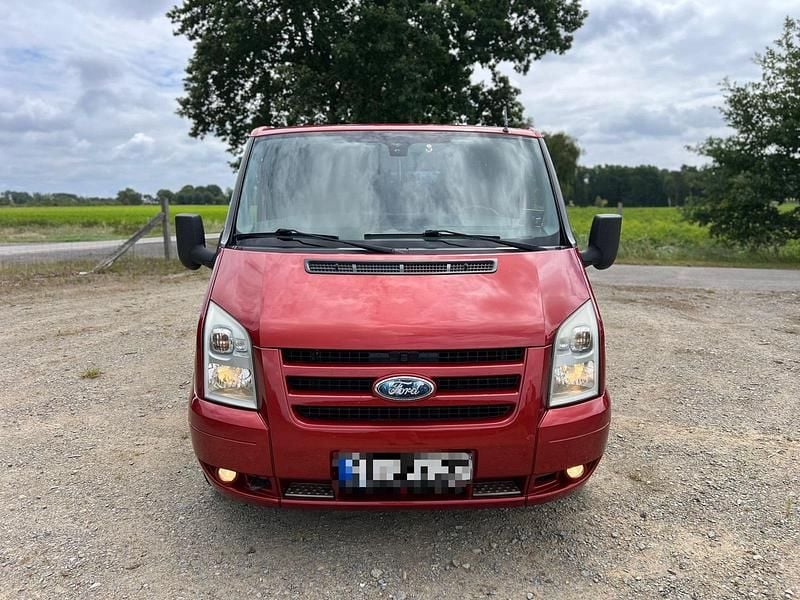 Rot Gebraucht 2009 Ford Transit Tourneo Van / Kleinbus | 6.750 € (Fairer Preis) - Bild 1/4