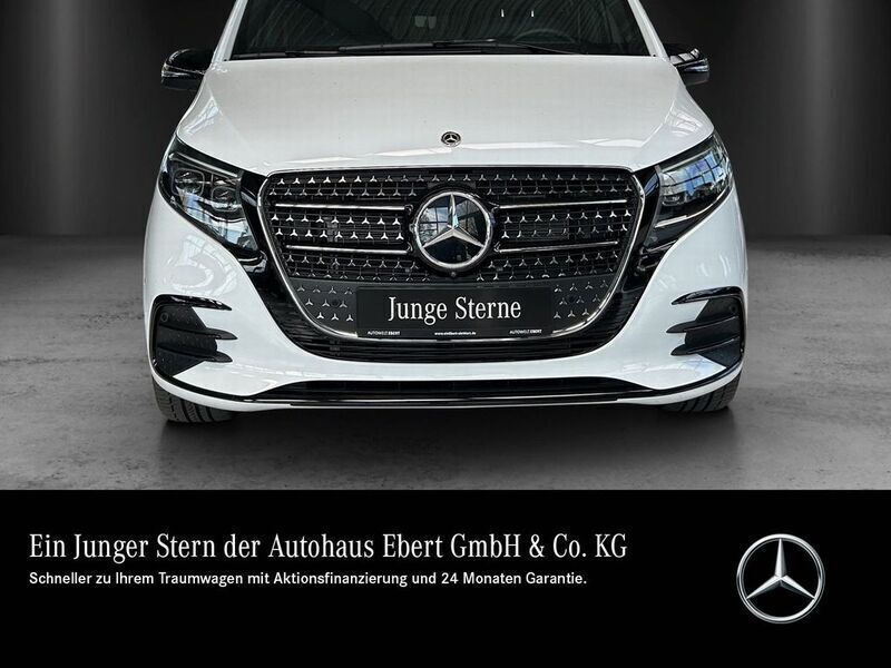 Bergkristallweiß Gebraucht 2024 Mercedes V250 AMG Van / Kleinbus | 72.880 € - Bild 1/4