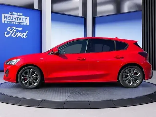Usata Ford Focus ST-Line 125 CV (91 kW) 2024 Rosso Berlina