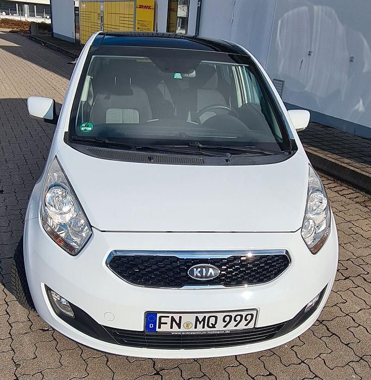 Gebraucht Kia Venga Spirit 128 PS (94 kW) 2012 Weiß Kleinwagen