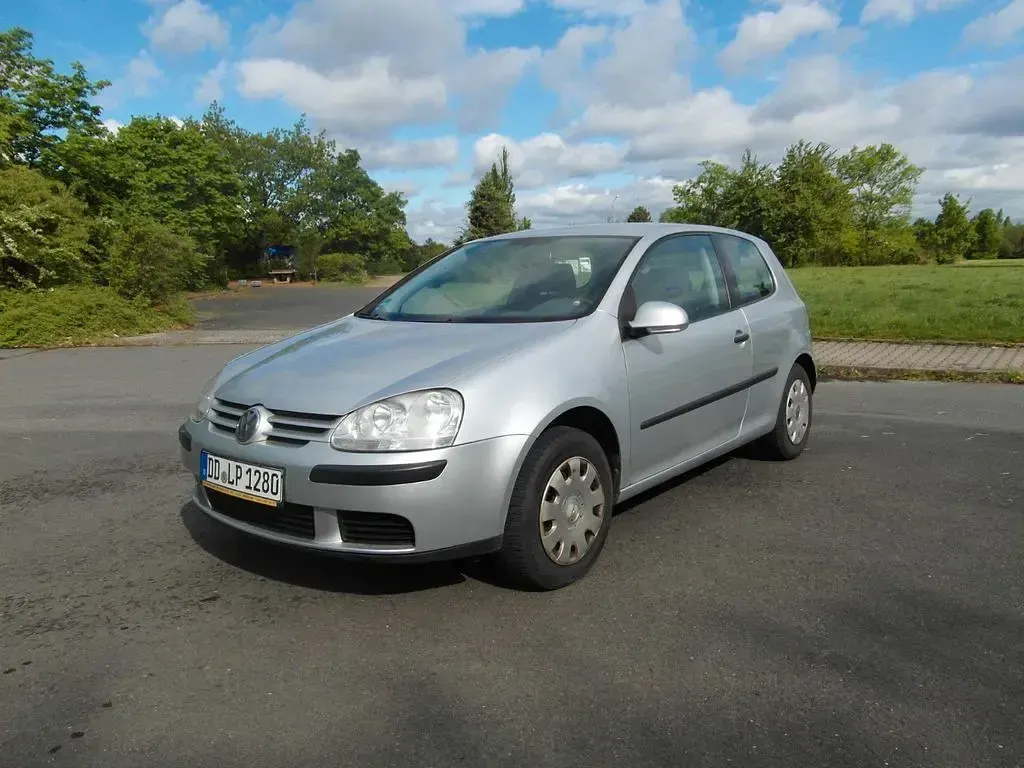 Gebraucht VW Golf IV 75 PS (55 kW) 2004 Silber Limousine