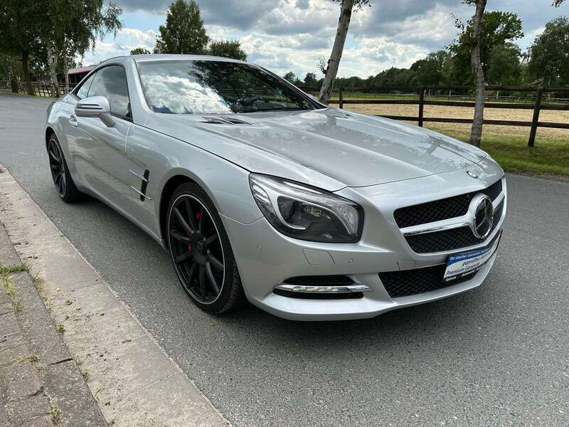 Iridiumsilber metalliclack Gebraucht 2012 Mercedes SL350 Cabrio | 30.999 € (Superpreis) - Bild 1/4