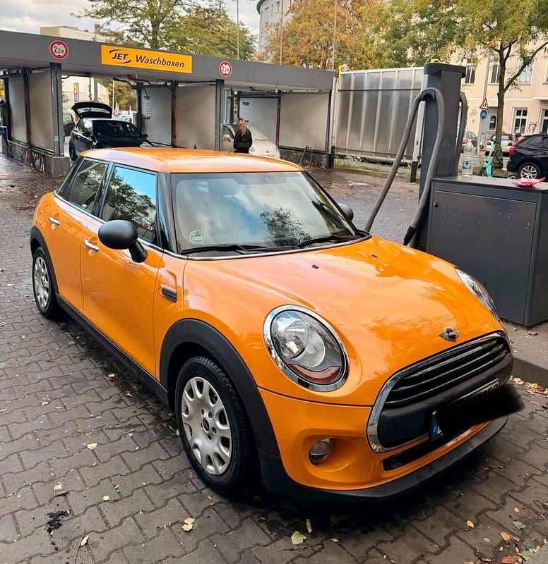 Orange Gebraucht 2016 Mini ONE Kleinwagen | 13.500 € - Bild 1/4
