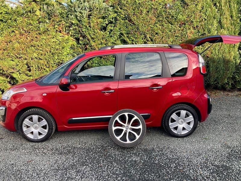 Gebraucht Citroën C3 Picasso 110 PS (80 kW) 2015 Rot Van / Kleinbus