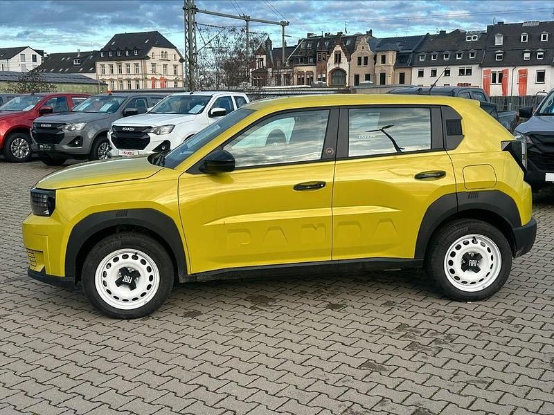 Neu Fiat Grande Panda Red 83 kW (113 PS) 2025 Gelb Kleinwagen