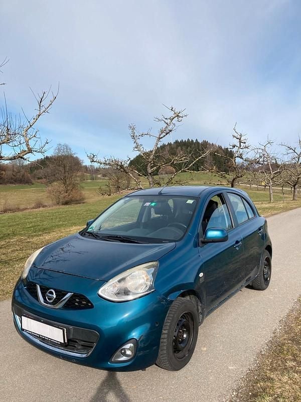 Gebraucht Nissan Micra 98 PS (72 kW) 2015 Grün Kleinwagen