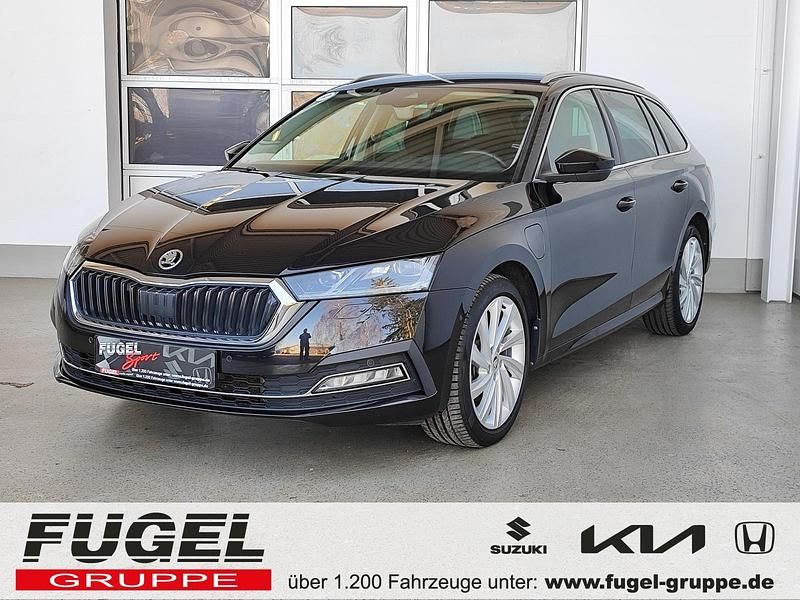 Schwarzmagic perleffekt Gebraucht 2021 Skoda Octavia Style Kombi | 21.969 € (Guter Preis) - Bild 1/4