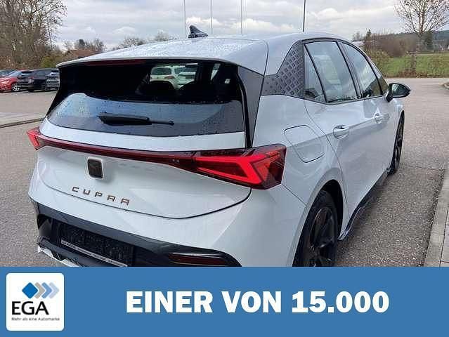 Gebraucht Cupra Born e-Boost 169 kW (231 PS) 2022 Weiß Kleinwagen