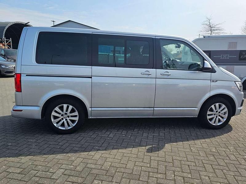 Używany VW T6 Generation Six 204 KM (150 kW) 2017 Srebrny Van