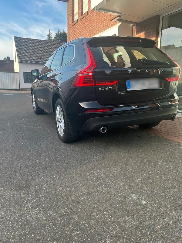Schwarz Gebraucht 2020 Volvo XC60 SUV | 22.900 € (Fairer Preis) - Bild 1/4