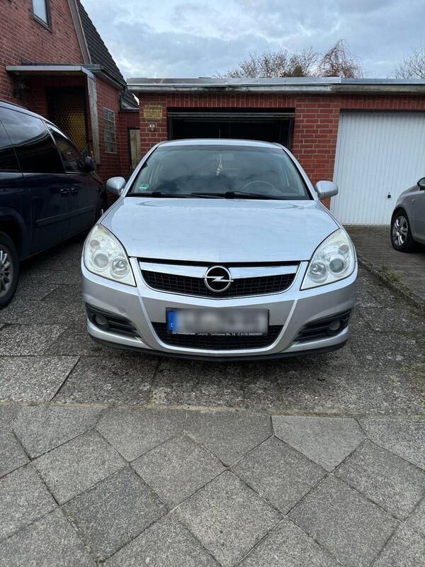Silber Gebraucht 2006 Opel Vectra Limousine | 2.800 € (Fairer Preis) - Bild 1/4