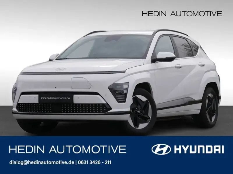 Serenity white / mic Gebraucht 2024 Hyundai Kona Prime SUV | 33.993 € (Superpreis) - Bild 1/1