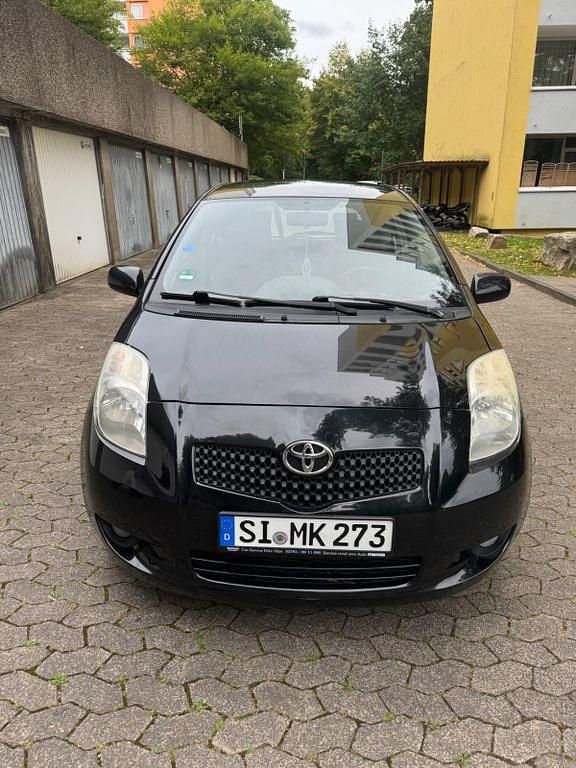 Schwarz Gebraucht 2008 Toyota Yaris Limousine | 1.600 € (Guter Preis) - Bild 1/4