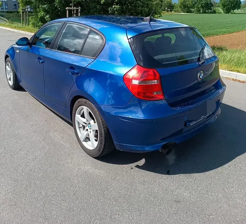 Gebraucht BMW 118 143 PS (105 kW) 2007 Blau Kleinwagen