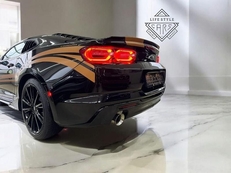 Gebraucht Chevrolet Camaro ZL1 275 PS (202 kW) 2021 Schwarz Coupé