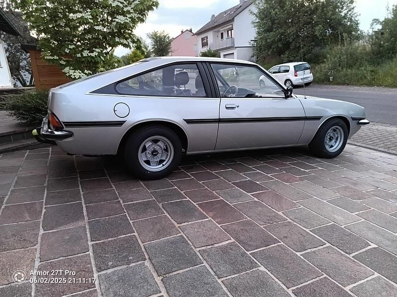 Silber Gebraucht 1978 Opel Manta Coupé | 12.300 € - Bild 1/2