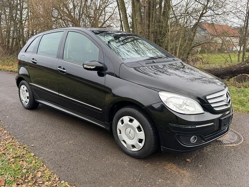 Schwarz Gebraucht 2007 Mercedes A170 Elegance Van / Kleinbus | 3.300 € (Fairer Preis) - Bild 1/4