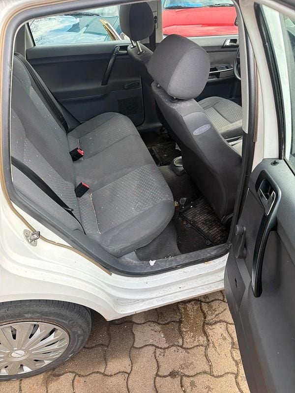 Gebraucht VW Polo 75 PS (55 kW) 2004 Weiß Kleinwagen