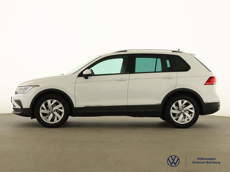 Gebraucht VW Tiguan Active 150 PS (110 kW) 2021 Weiß SUV