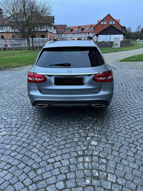 Gebraucht Mercedes C250 AMG line 204 PS (150 kW) 2016 Silber Kombi