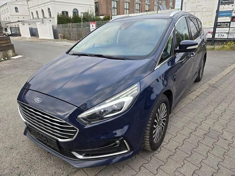 Blau Gebraucht 2021 Ford S-MAX S Van / Kleinbus | 11.990 € (Superpreis) - Bild 1/4