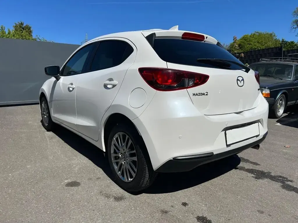 Gebraucht Mazda 2 Kizoku 90 PS (66 kW) 2022 Weiss (metallic) Kleinwagen