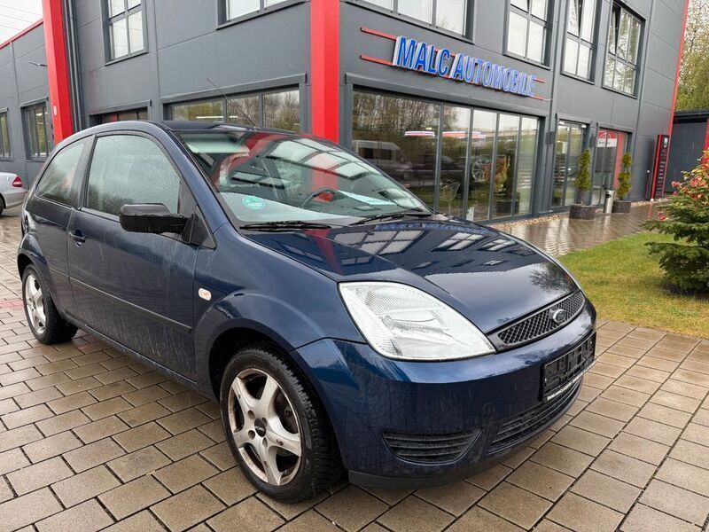 Blau Gebraucht 2004 Ford Fiesta Futura Kleinwagen | 1.500 € (Guter Preis) - Bild 1/4