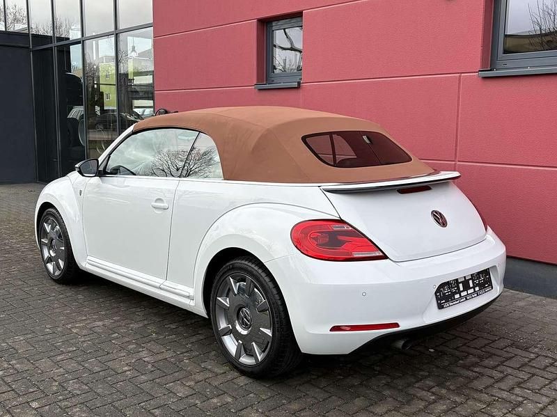 Gebraucht VW Beetle Cabriolet Karmann 105 PS (77 kW) 2015 Weiß Cabrio