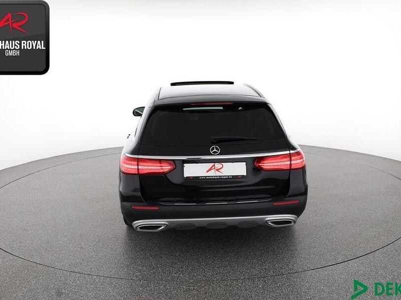 Second-hand Mercedes E400 340 CP (250 kW) 2020 Negru Break