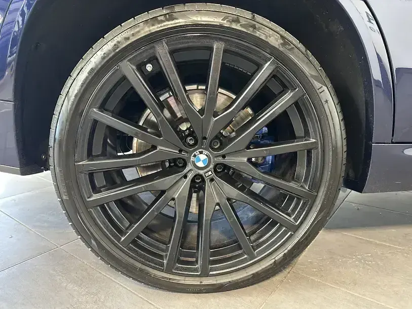 Gebraucht BMW X5 Performance 530 PS (389 kW) 2022 Blau SUV