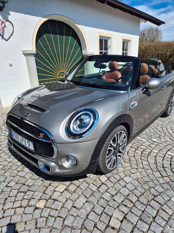 Gebraucht Mini Cooper S 192 PS (141 kW) 2019 Silber Kleinwagen
